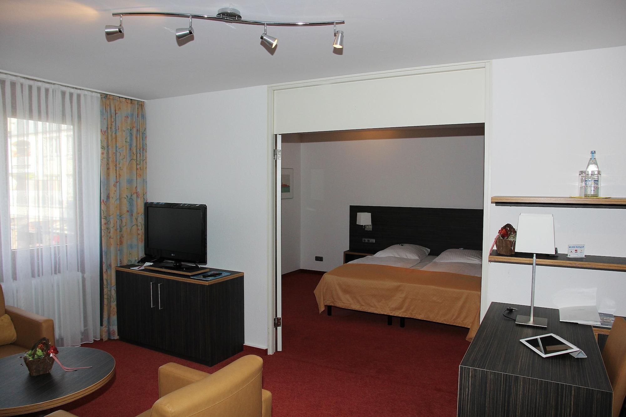 Gaestehaus Forum Am Westkreuz Apartahotel 3*